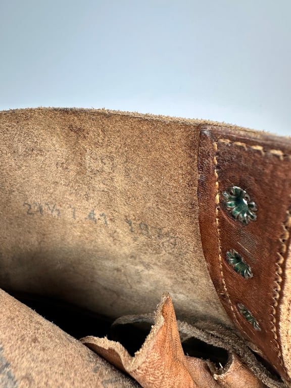 M37 lowboots in mint condition