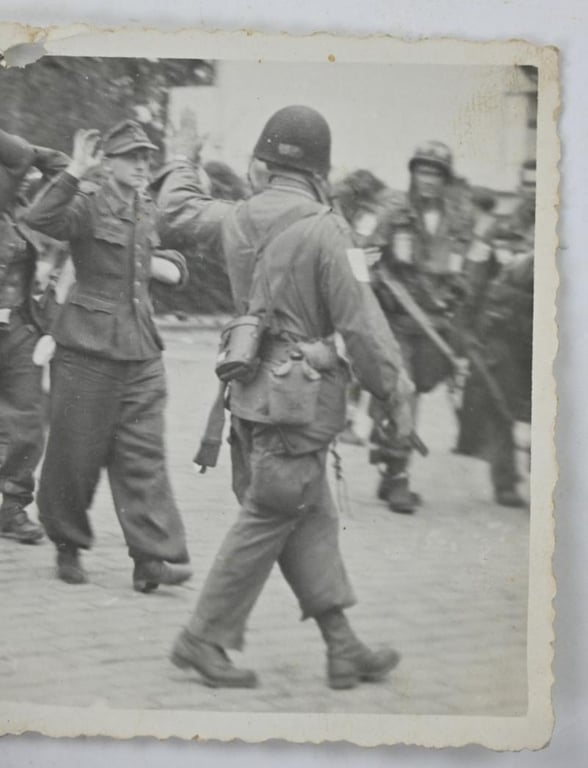 US WW2 101st Airborne Division 'Prisoner of War'