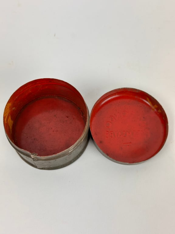 WW2 period "ekzemsalbe"tin