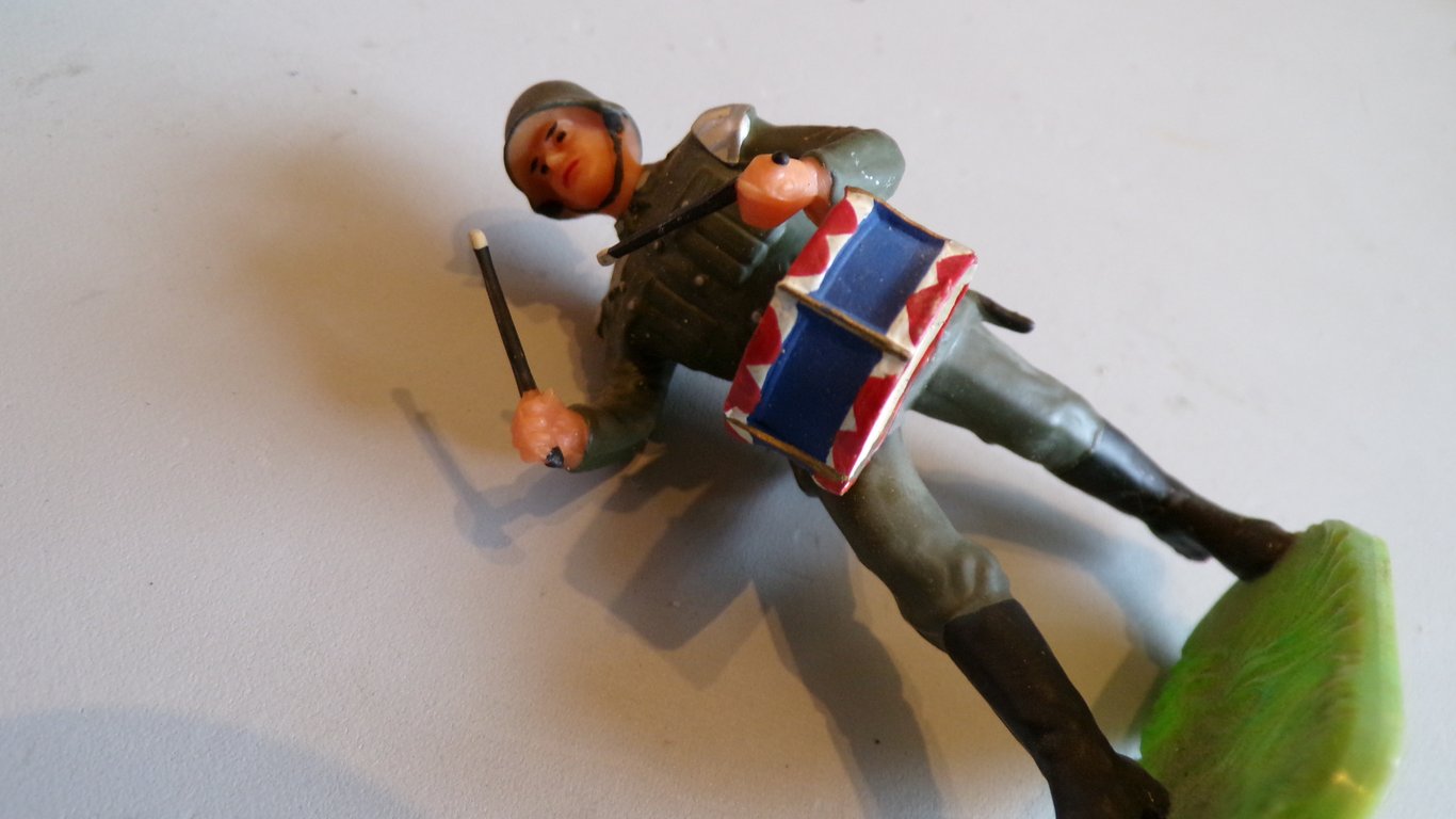Exceptional 27-Piece Elastolin WWII Whermacht Band