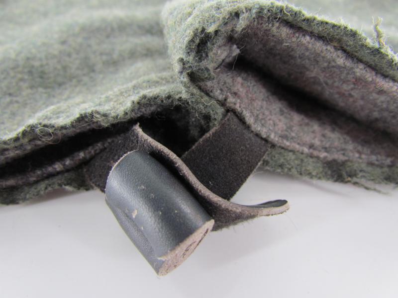 Wehrmacht Heer Winter Mittens/Gloves....RB Numbered