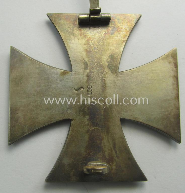 Rarely seen, WWI-period Iron Cross 1st class (or: 'Eisernes Kreuz 1. Klasse') being a very nicely preserved- and dual-maker- ie. 'L/59' and 'S'-marked!) example that came stored in its period (simplified) 'LDO'-etui