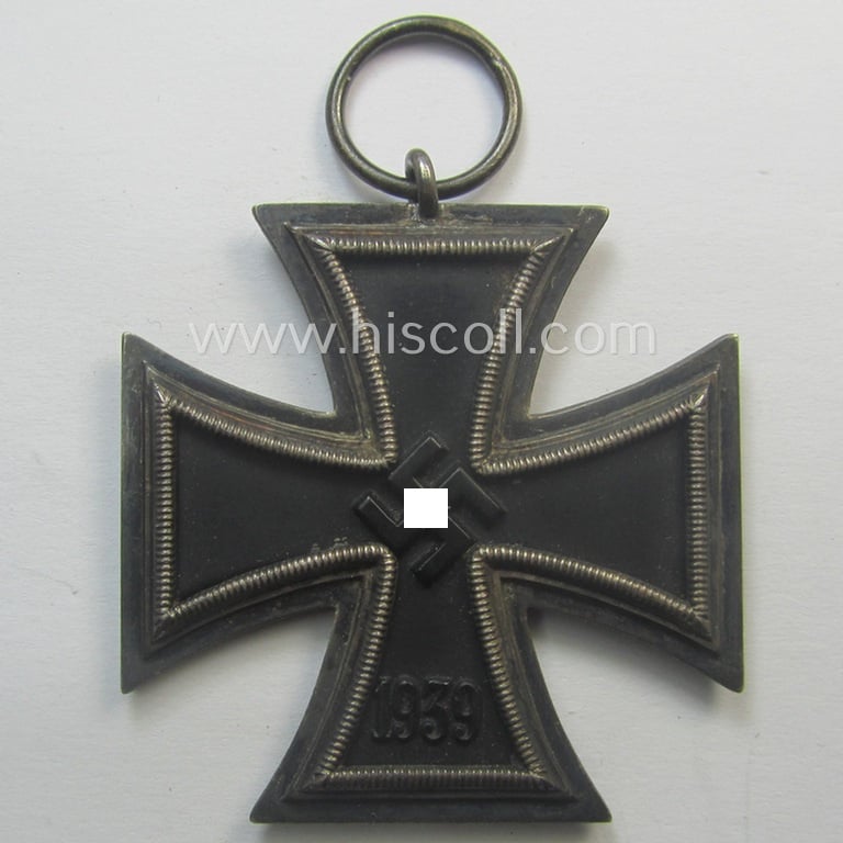 Scarcely seen, 'Eisernes Kreuz II. Klasse' being a clearly maker- (ie. '85'-) marked example by: 'Julius Pietsch'