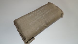 Marine Verbandpäckchen gross 1944