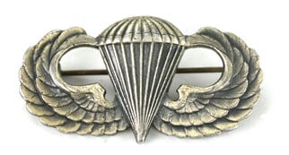 US WW2 paratrooper Jumpwing 'Robbins & Co.'
