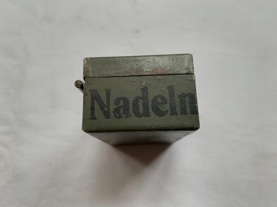 WH (Heer) Medical Metal Storage Box