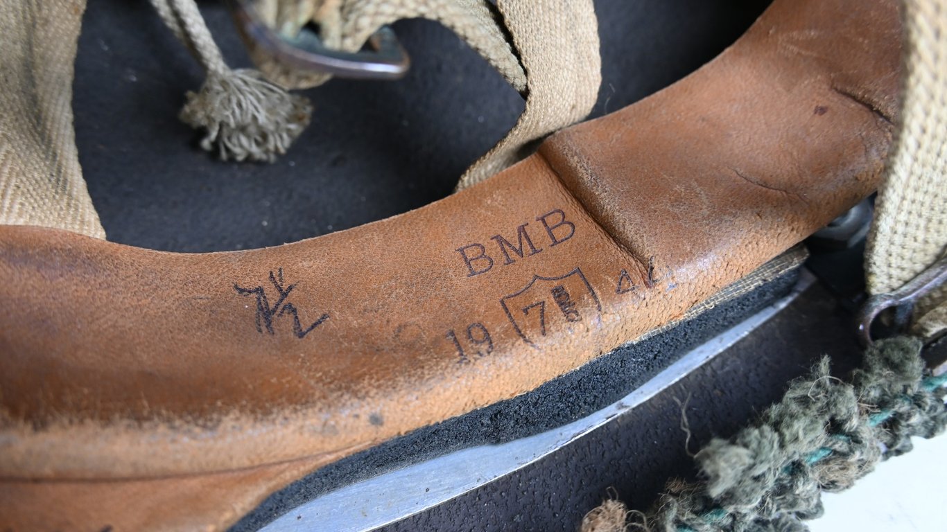 British WW2 Paratrooper Combat Helmet BMB 1944