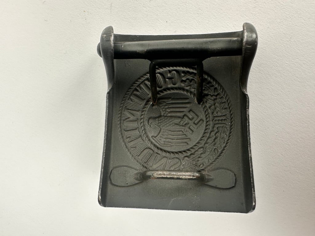 Steel Heer belt buckle marked C.T.D. 1943 "mint"