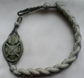 A Heer Marksmanship Lanyard Grade 1 (Heer Schützenschnur)...