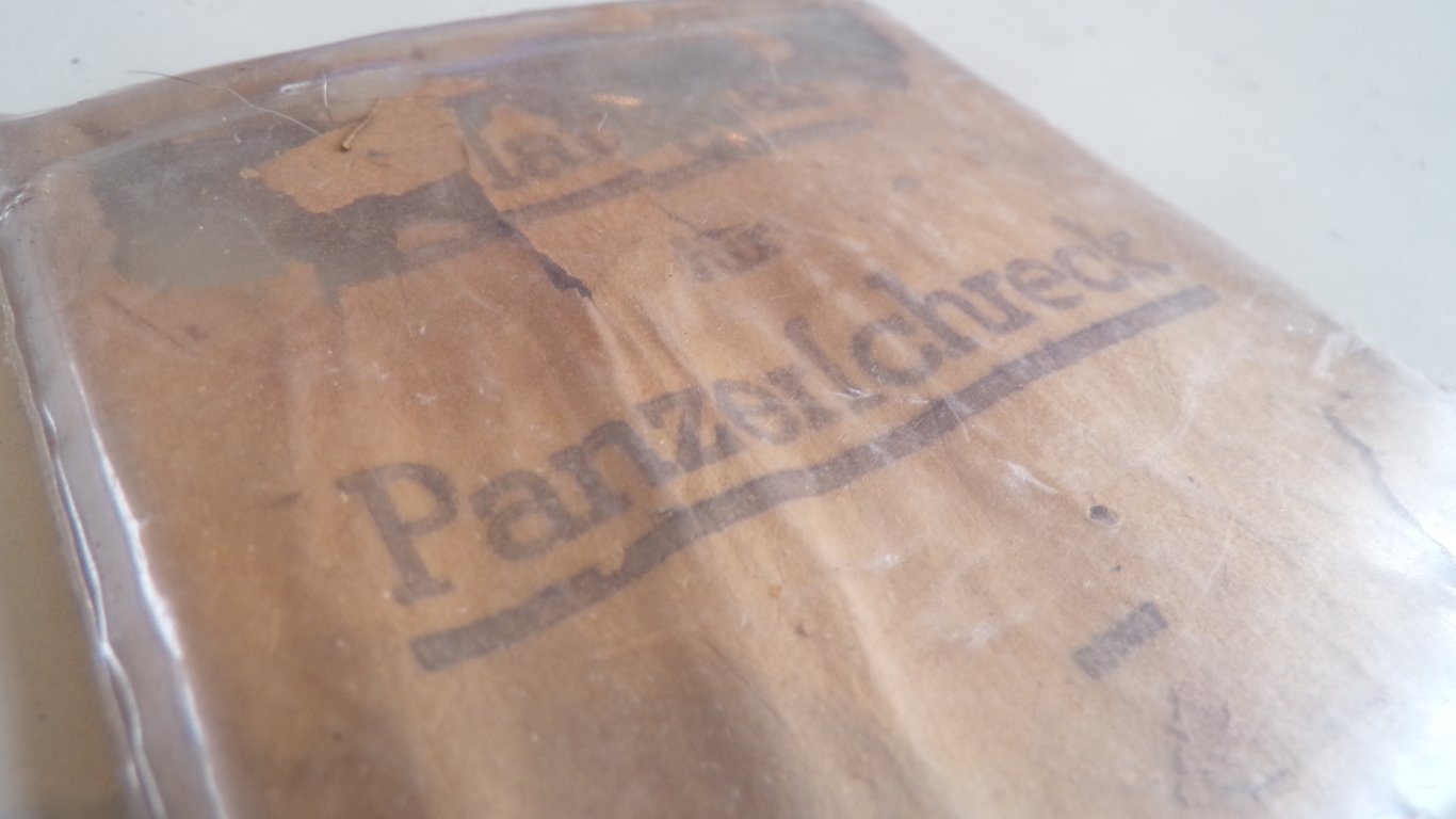 Panzerschreck Shield Replacement Glass in Packet