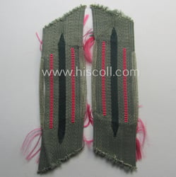 Pair of WH (Heeres) EM/NCO-type collar-tabs (or: 'Einheitskragenspiegel')...