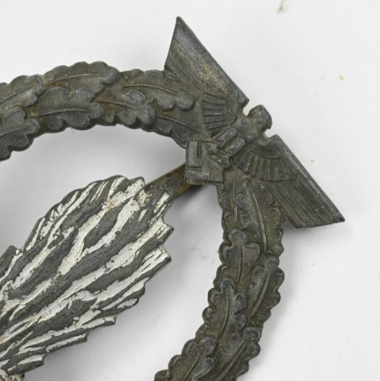 German KM Minesweeper War Badge 'R.K.'