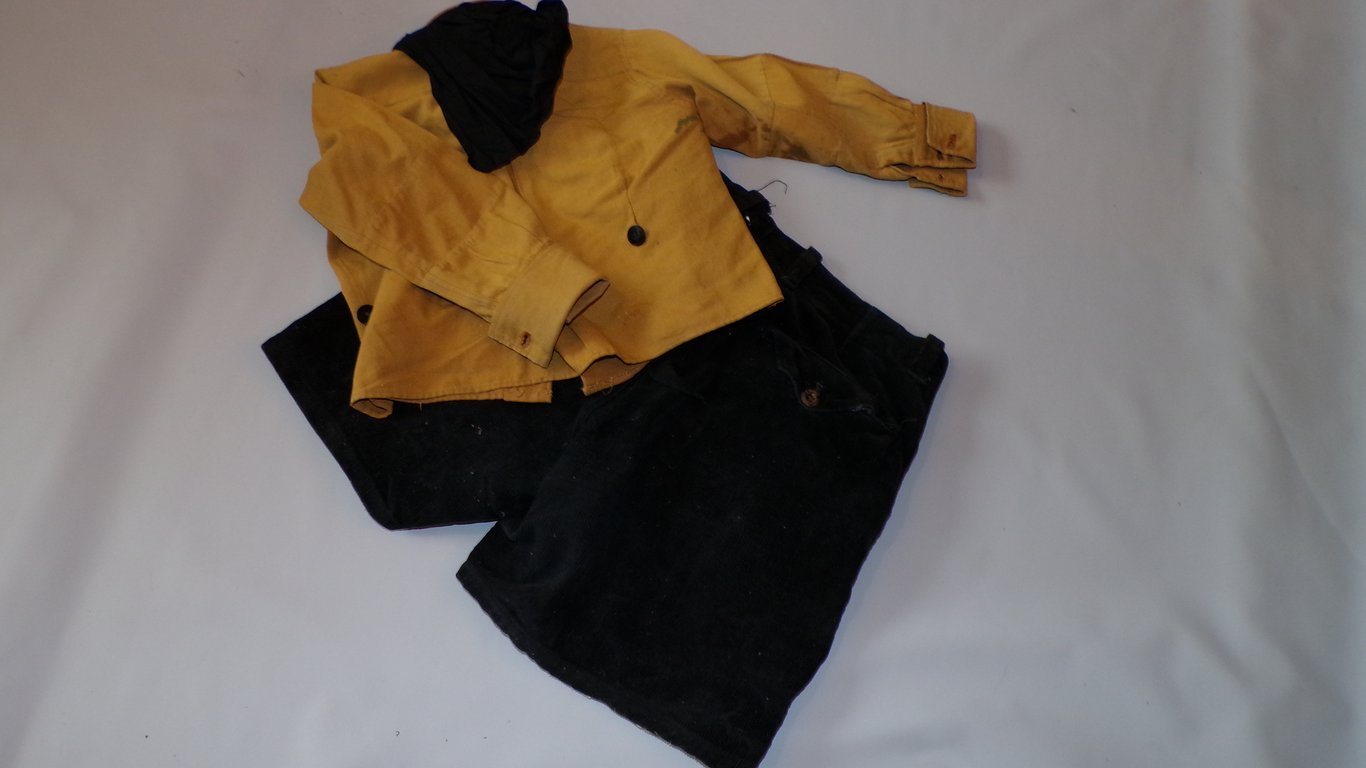 Jungvolk (DJ) Summer Uniform Groupin