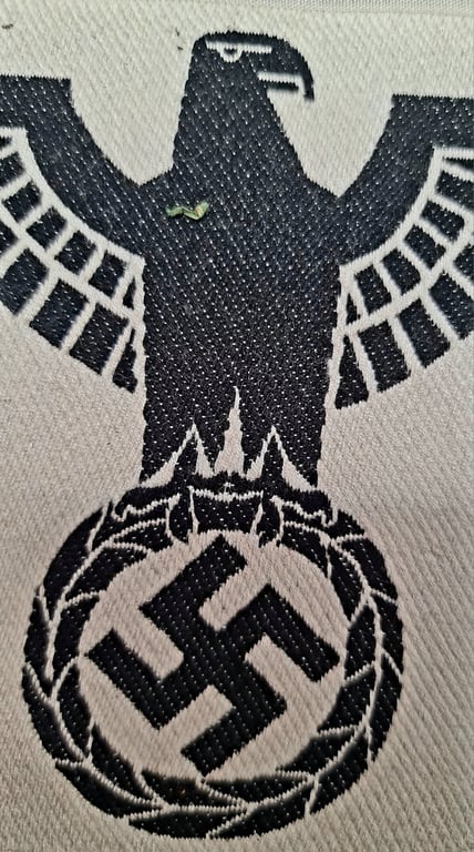 UnCut "Army" Heer Sports Vest Insignia