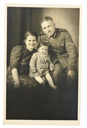German WH Panzerjäger Family Picture
