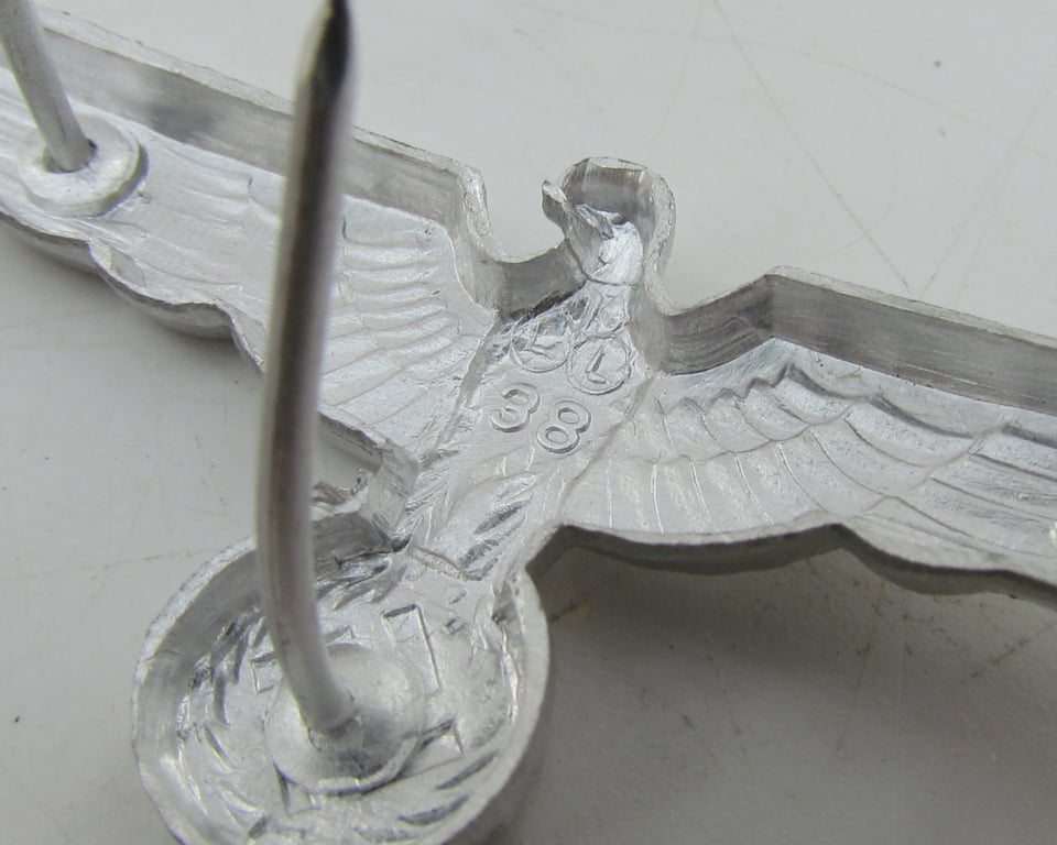 Wehrmacht Heer Visor Cap Eagle (FLL38)