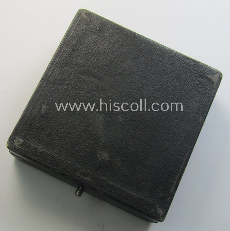 WWI-period, Iron Cross 1st class (or: 'Eisernes Kreuz 1. Klasse') being a nicely preserved- (albeit typical non-maker-marked!) example that came stored in its period-etui as found