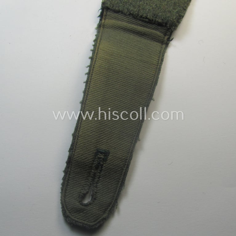 Single, early-period (ie. 'M36-pattern and/or pointed-styled), WH (Heeres) 'cyphered', EM-type shoulderstrap as was intended for a: 'Soldat des Panzer-Schützen-Rgts. 4'