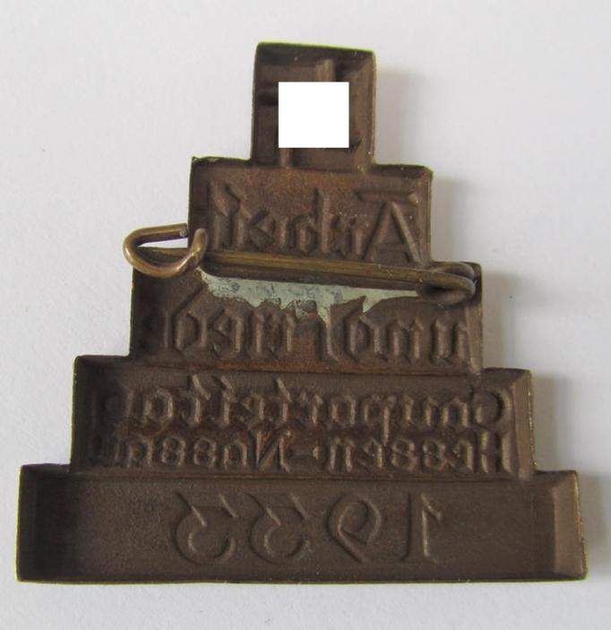 Attractive, so-called: N.S.D.A.P.-related 'tinnie' (ie. 'Tagungs- o. Veranstaltungsabzeichen'-) being a non-maker-marked example, showing the text: 'Arbeit und Friede - Gauparteitag Hessen-Nassau - 1933'