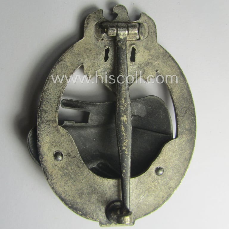 Stunning, 'Panzerkampfabzeichen der II. Stufe o. Panzerkampfabzeichen in Silber mit Einsatzzahl 25' being an typical non-maker-marked- and/or zinc- (ie. 'Feinzink'-) based specimen by the desirable maker: 'Joseph Feix u. Söhne'