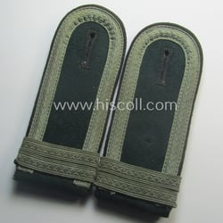 Pair of WH (Heeres) early- (ie. mid-) war-period-...