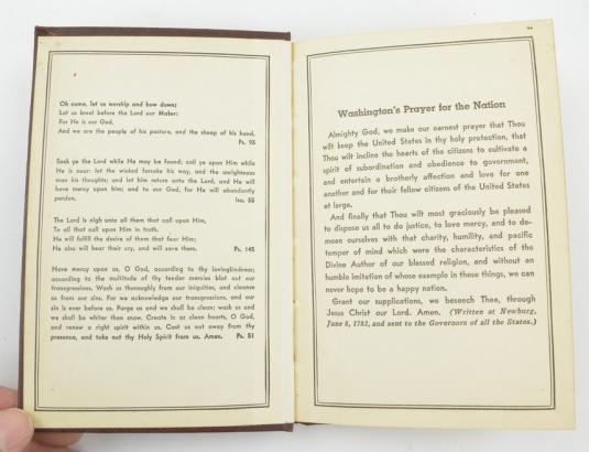 US WW2 Song and Service Book