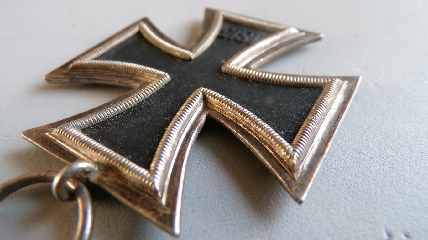 Iron Cross 2nd Class "25"