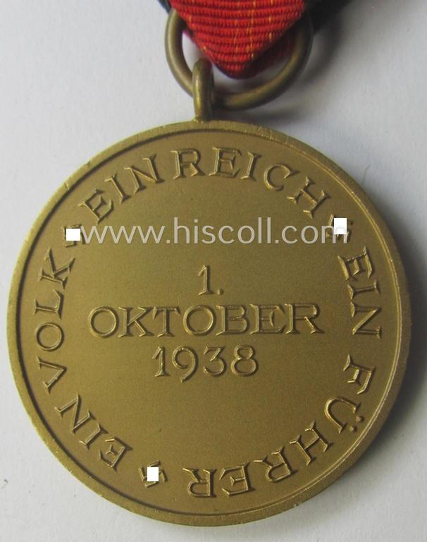 Hardly used, WH Czech-occupation- (ie. 'Anschluss'-) medal: '1. Oktober 1938' that comes stored in its bordeaux-red-coloured- and/or non-maker-marked etui as issued