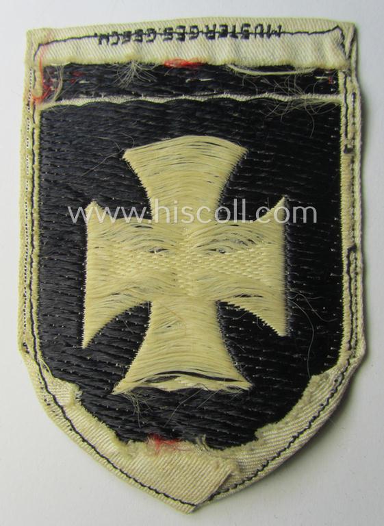 Attractive - moderately used and actually scarcely encountered! - neatly 'BeVo'-woven, 'Der Stahlhelm - Bund der Frontsoldaten (Sta)'-related, so-called: 'Ärmelabzeichen des Landesverband (o. L.V.) Thüringen'