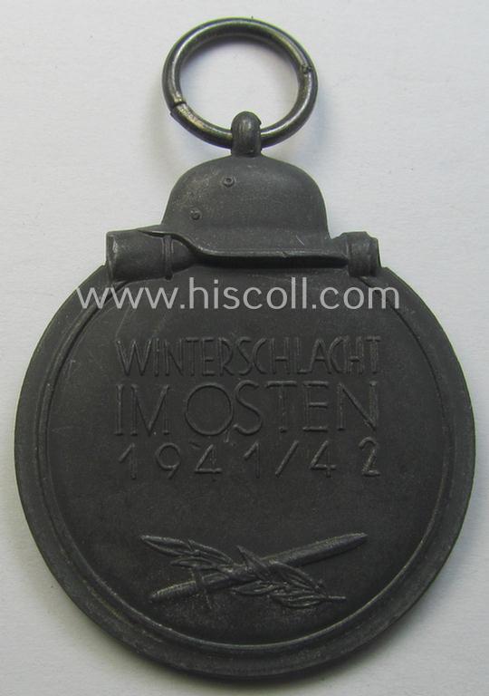 Medal-set: 'Winterschlacht im Osten 1941-42' being a maker- (ie. '3'-) marked specimen by the maker: 'Wilhelm Deumer'