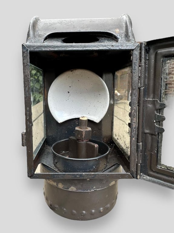 German WWII Carbid Lantern 'Einheitslaterne 45'