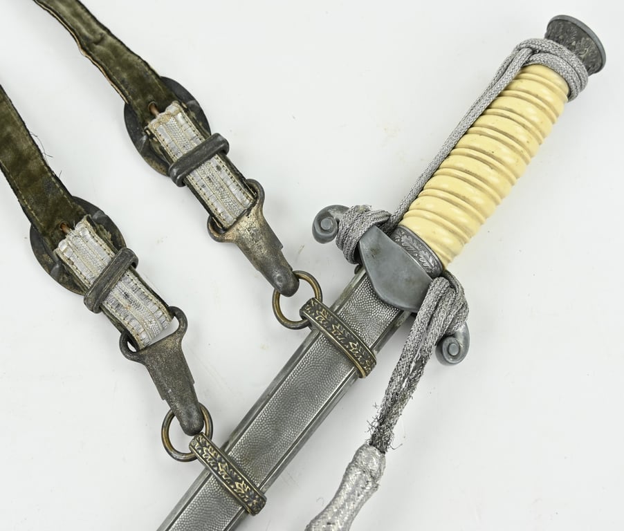 German WH Officer's Dagger with Hanger