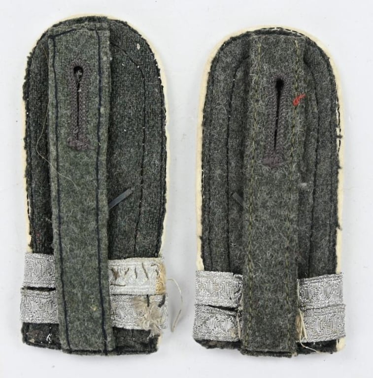 German WH NCO Shoulderboards Infantry