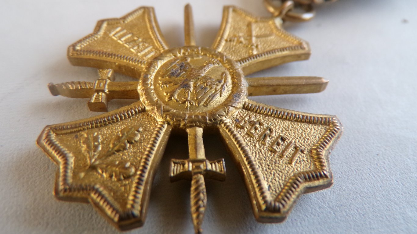 Regimental Commemorative Cross