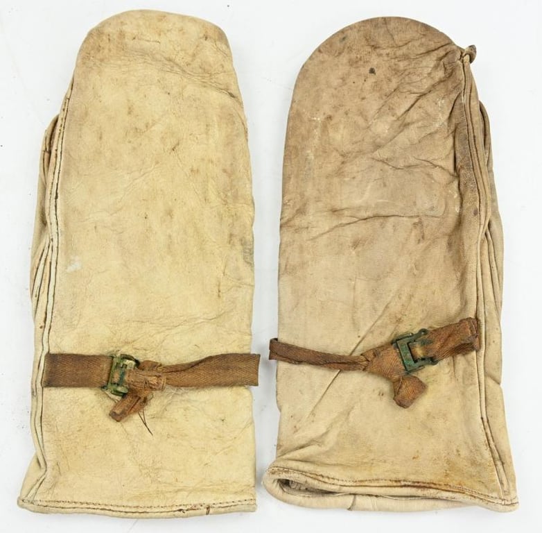British WW2 Artillery Gloves