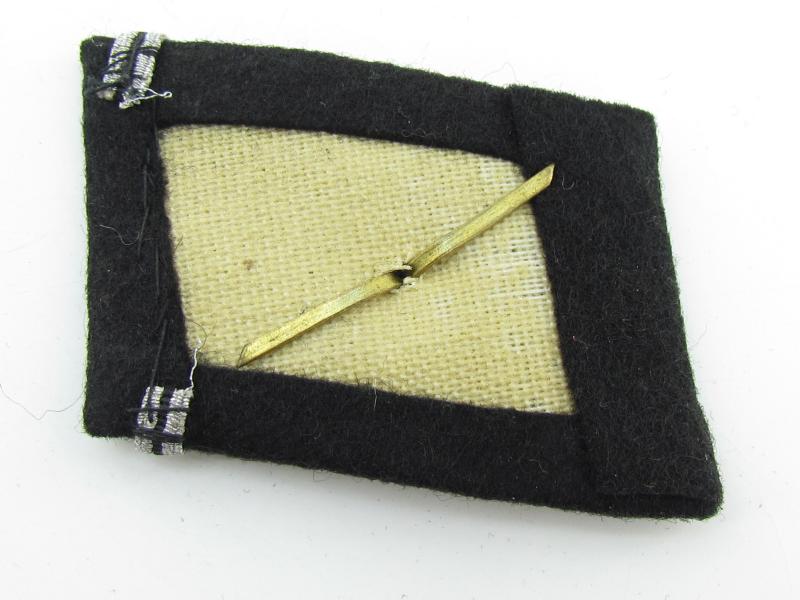 Waffen SS Collar Tabs Set " Scharführer "