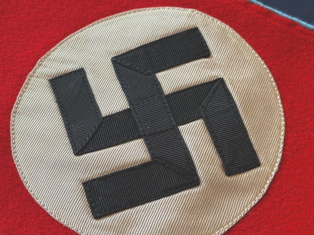 AUTHENTIC WWII GERMAN THIRD REICH ORTSGRUPPENLEITER ARMBAND WITH RZM LABEL.