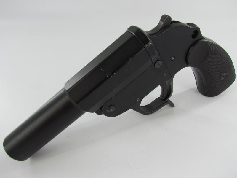 LP34 Aluminum flare gun marked ac40