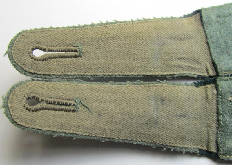 Neat - and fully matching! - pair of WH (Heeres), early- (ie. pre-) war-period, 'M36'-pattern (pointed-styled!) and generic-pattern, 'cyphered' NCO-type shoulderstraps as was intended for a: 'Feldwebel des Infanterie-Regiments 3'