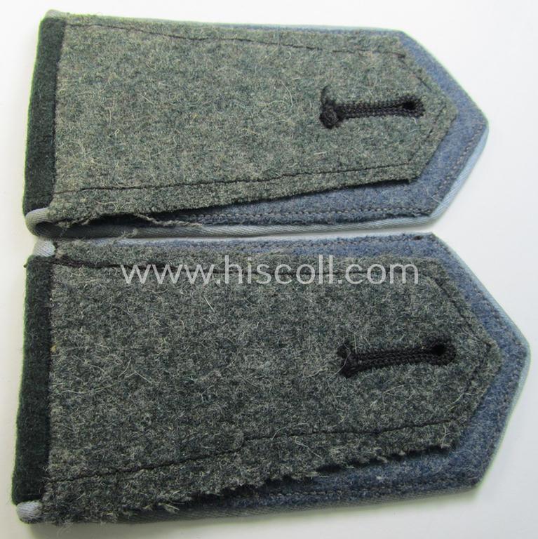 Attractive - and fully matching! - pair of Eastern-volunteer- (ie. 'Ostvölker'-) related shoulderstraps as was intended for a: 'Turkistanischer'-volunteer within the 'Deutsche Wehrmacht' (ie. within the: 'Turkistanisches Legion')