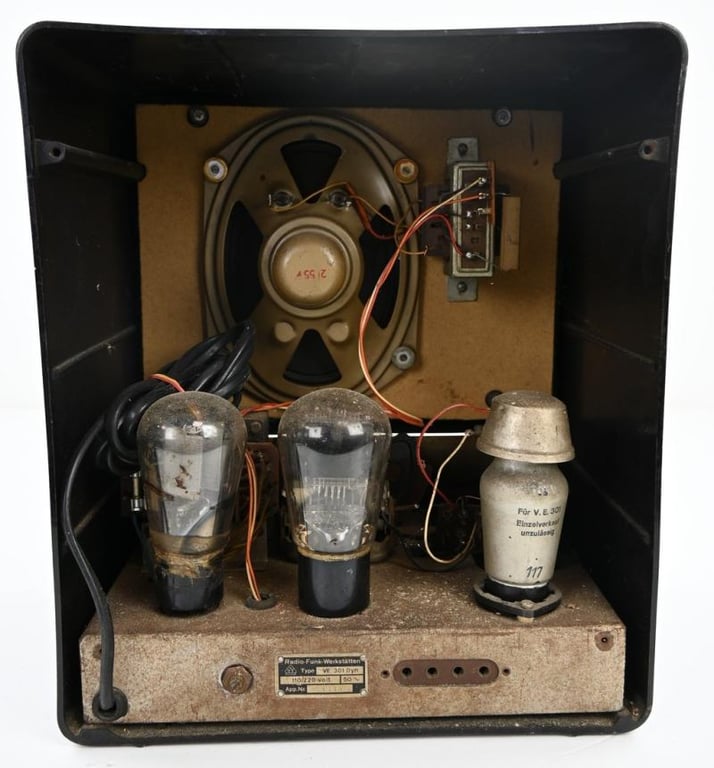 German Third Reich Era Civil Radio 'Volksempfanger'