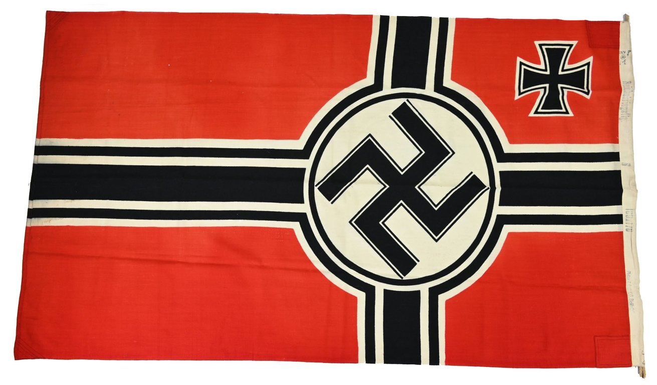 German KM Reichskriegsfahne 100x170cm (SS Barracks Heilbronn)