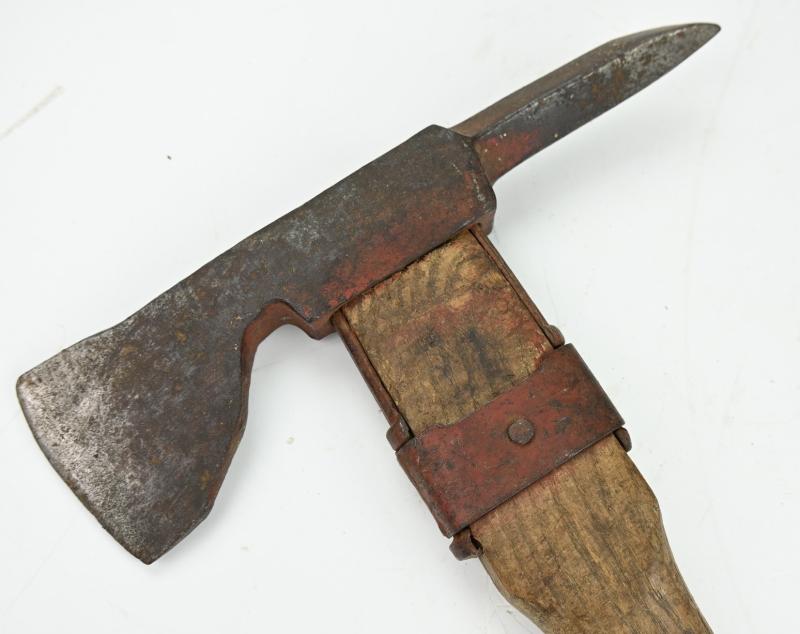 German Luftschutz-Raum Escape Set in Frame