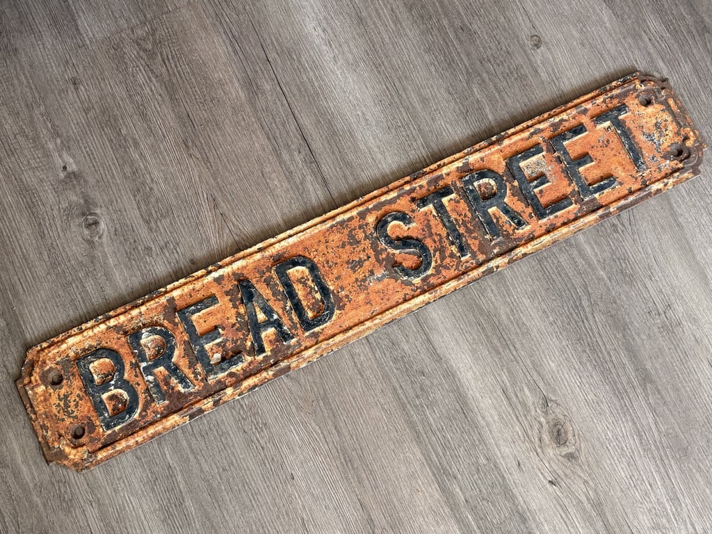 Fabulous Rare Original English Cast Iron City of London Street Sign Bread Street.