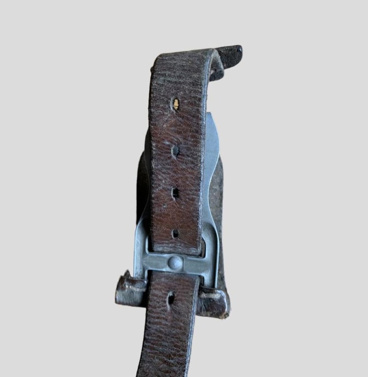 Luftwaffe Leather Y-straps