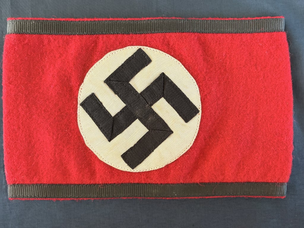 GERMAN WWII THIRD REICH ORIGINAL ALLGEMEINE SS ARMBAND THICK WOOL.