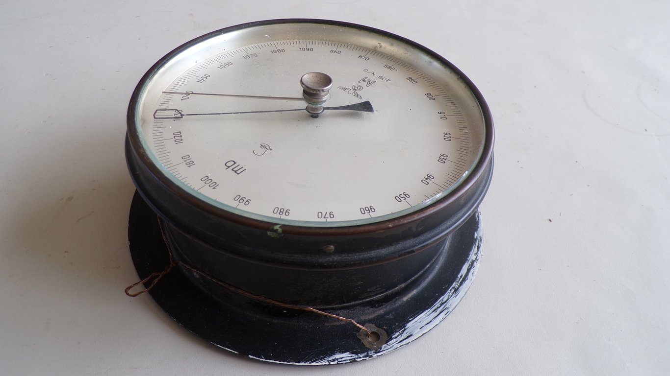 Kriegsmarine Bulkhead Aneroid Barometer by Lufft