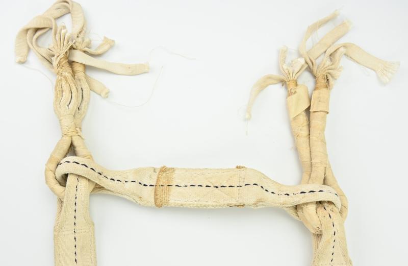 US WW2 Droppingscontainer H-Strap