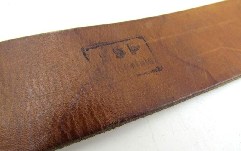 Luftwaffe Leather Equipment belt ( marked )