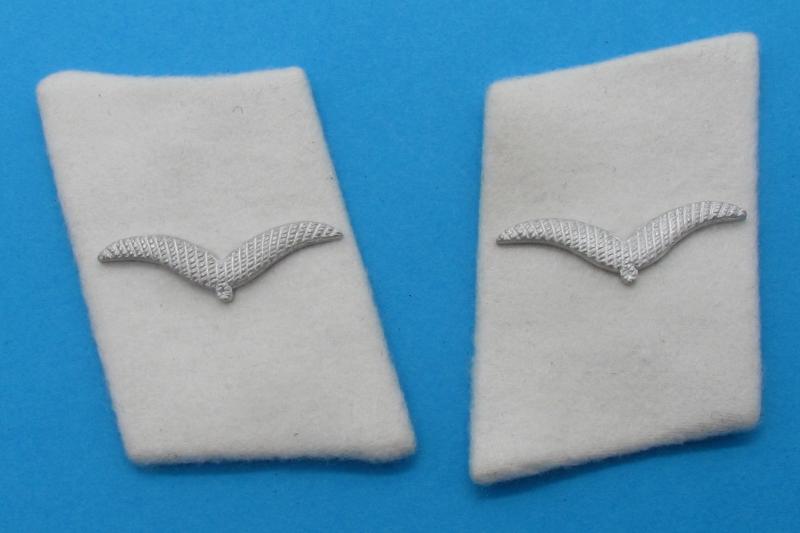 Hermann Göring division collar tabs